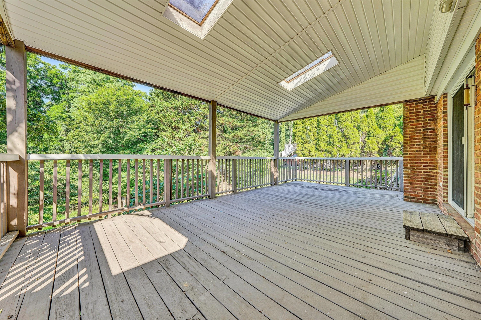 4212 Woodridge DR - Photo 19