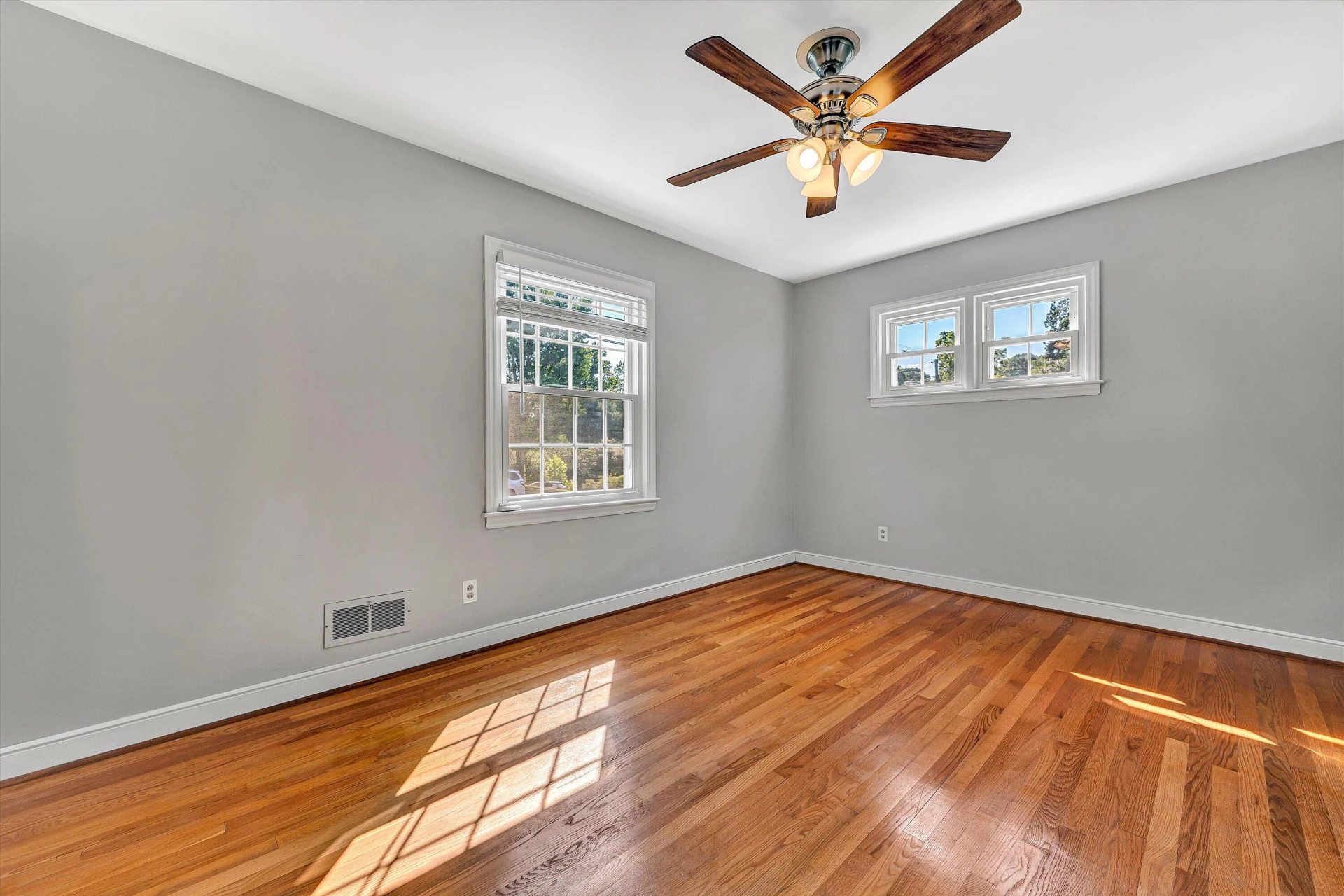 4212 Woodridge DR - Photo 25