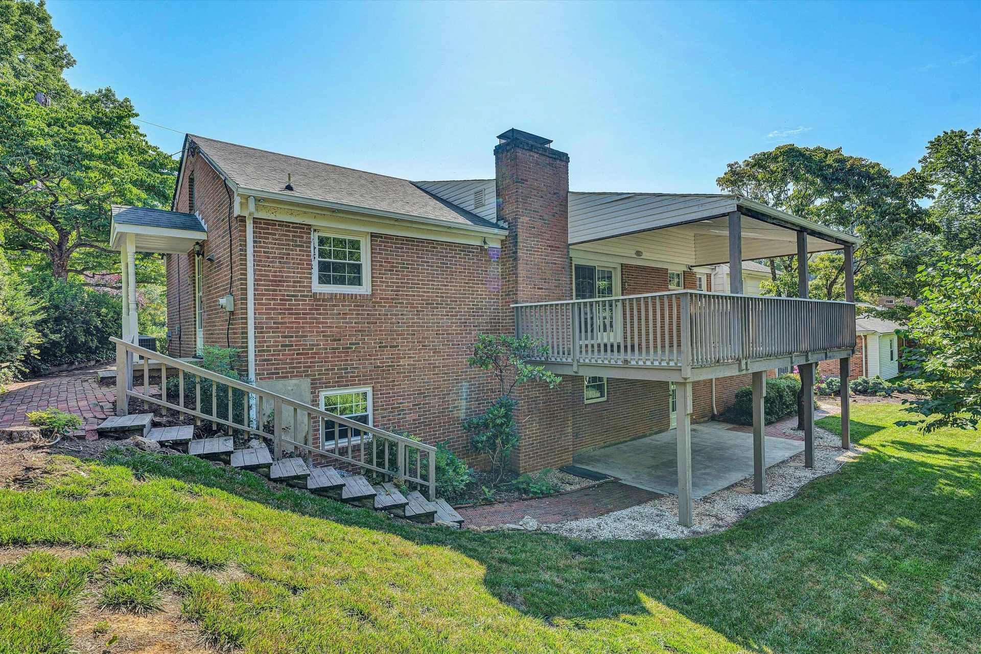 4212 Woodridge DR - Photo 48