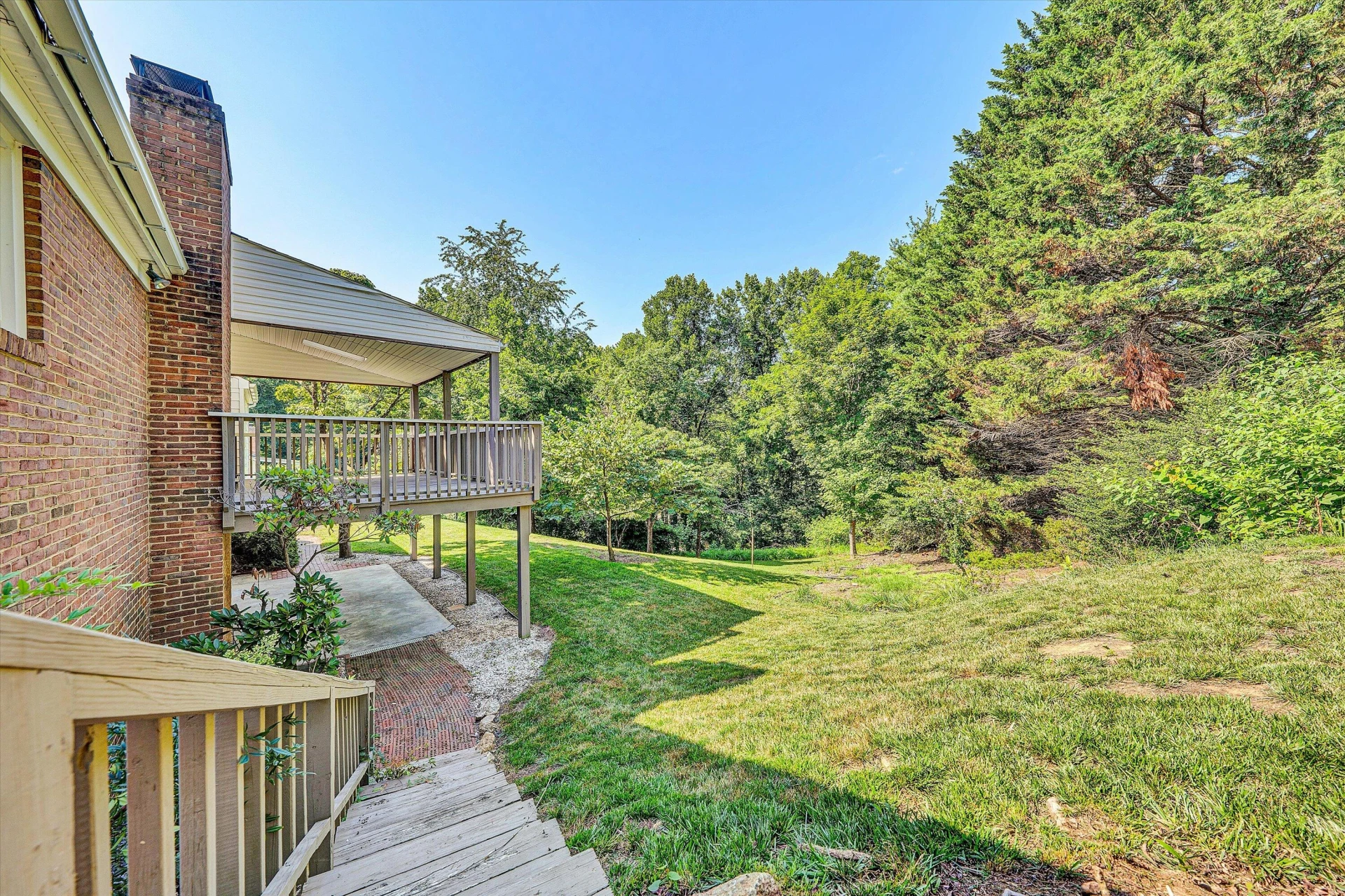 4212 Woodridge DR - Photo 49
