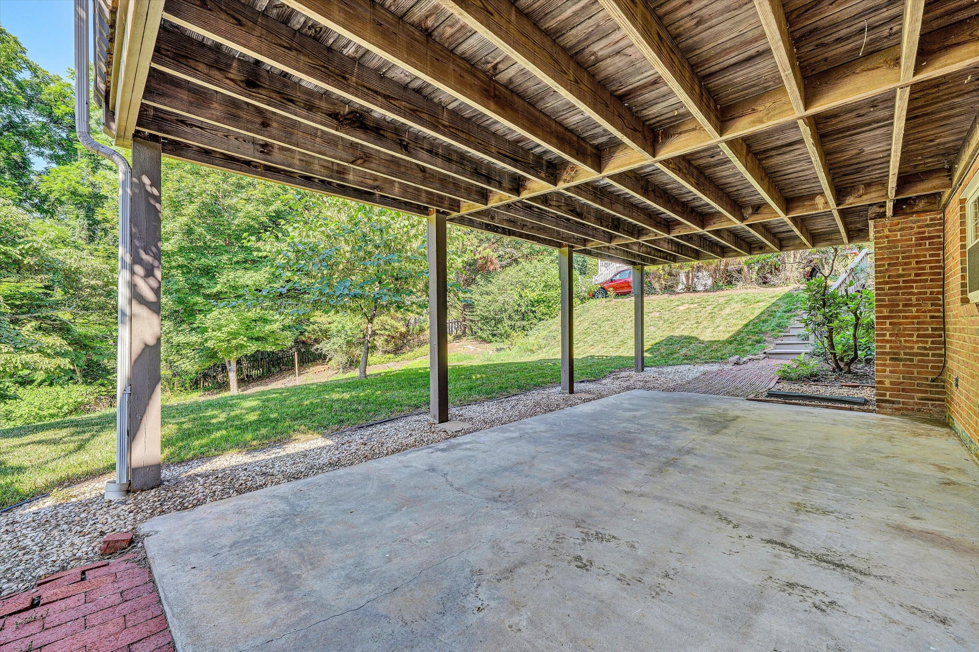 4212 Woodridge DR - Photo 51
