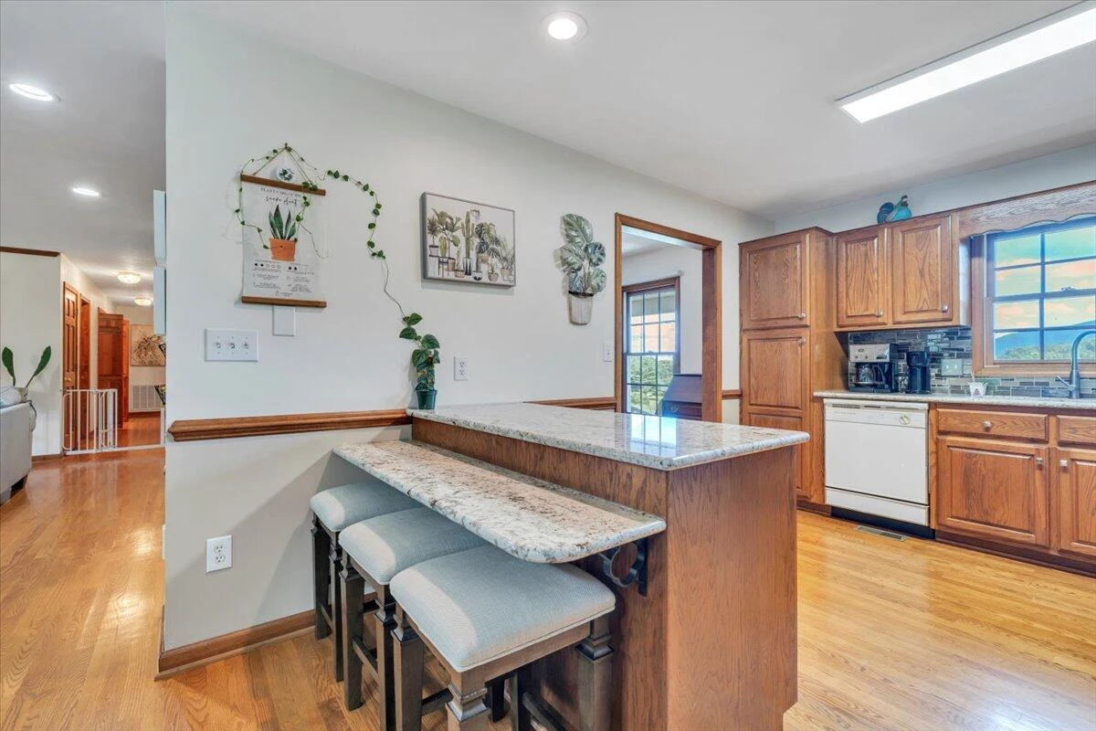 871 Texas Hollow RD - Photo 11