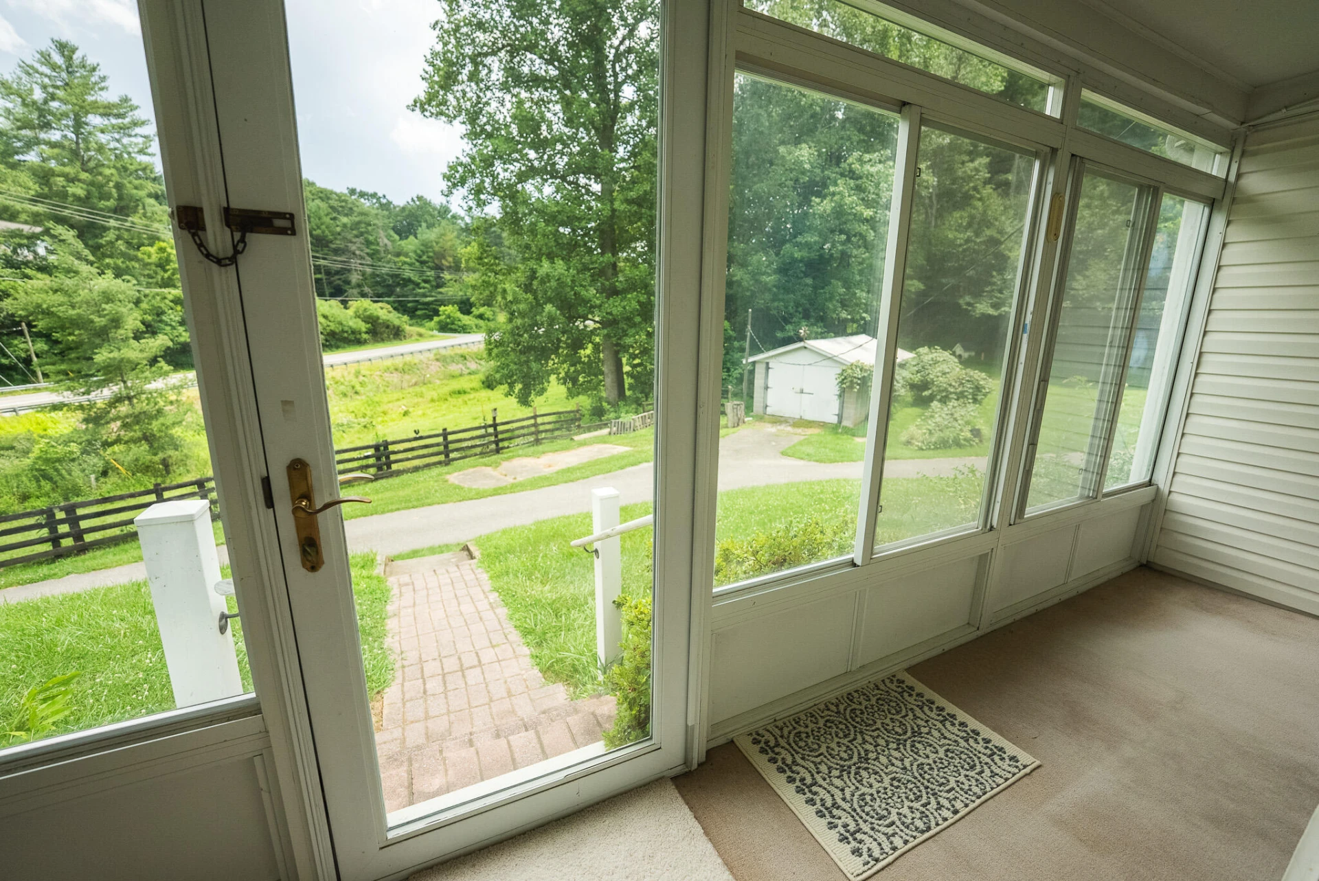 4752 Webbs Mill RD - Photo 13