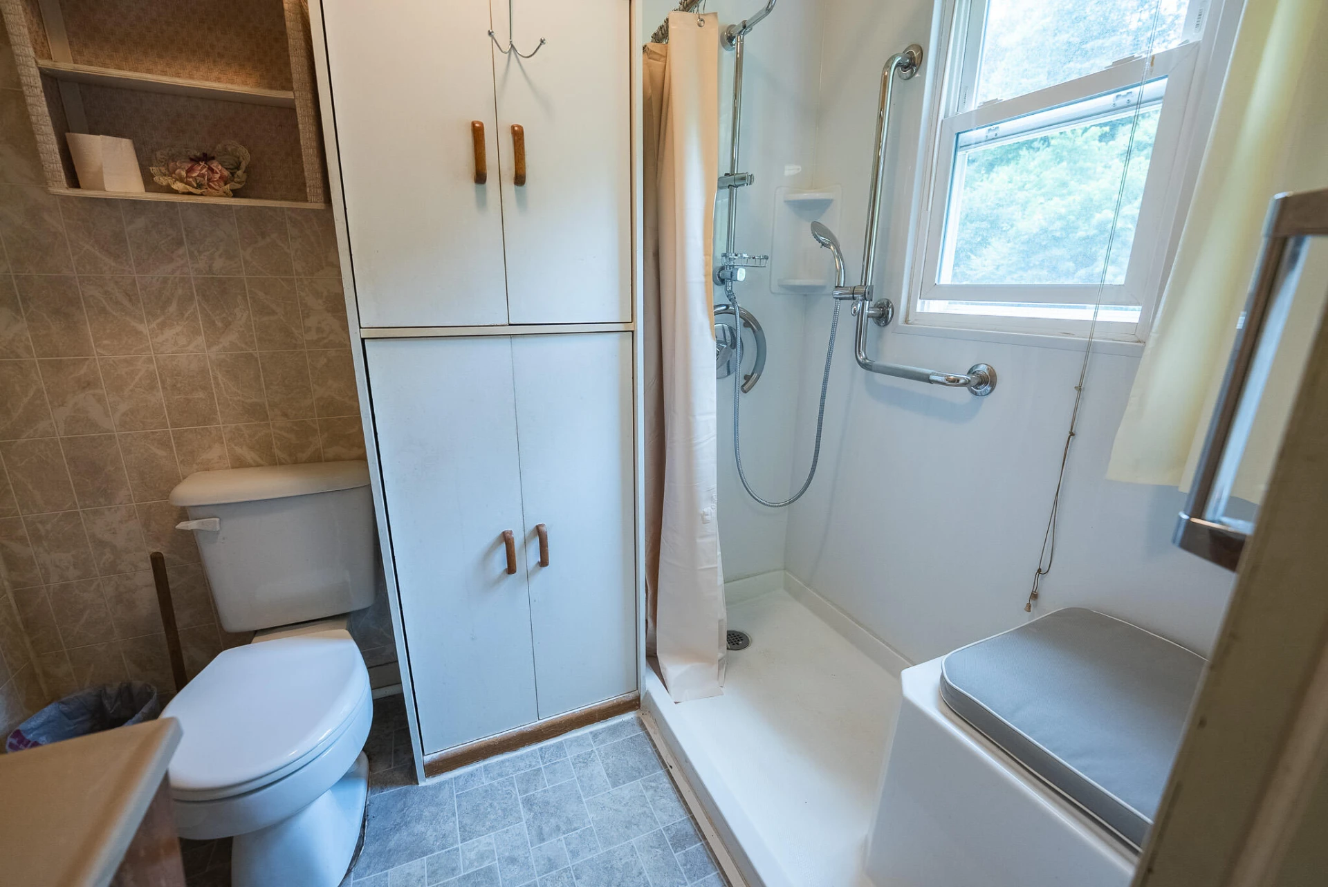 4752 Webbs Mill RD - Photo 27