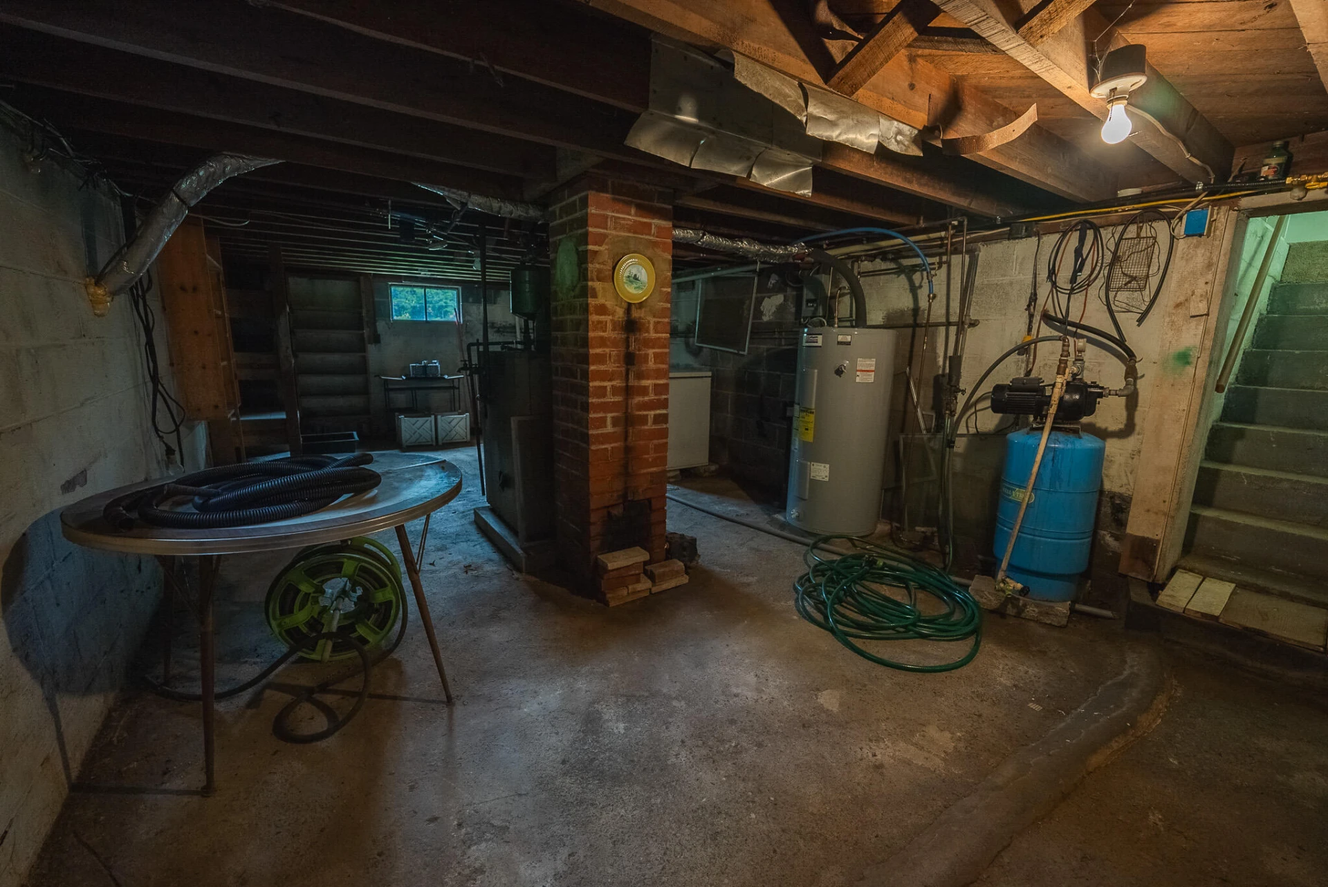 4752 Webbs Mill RD - Photo 32