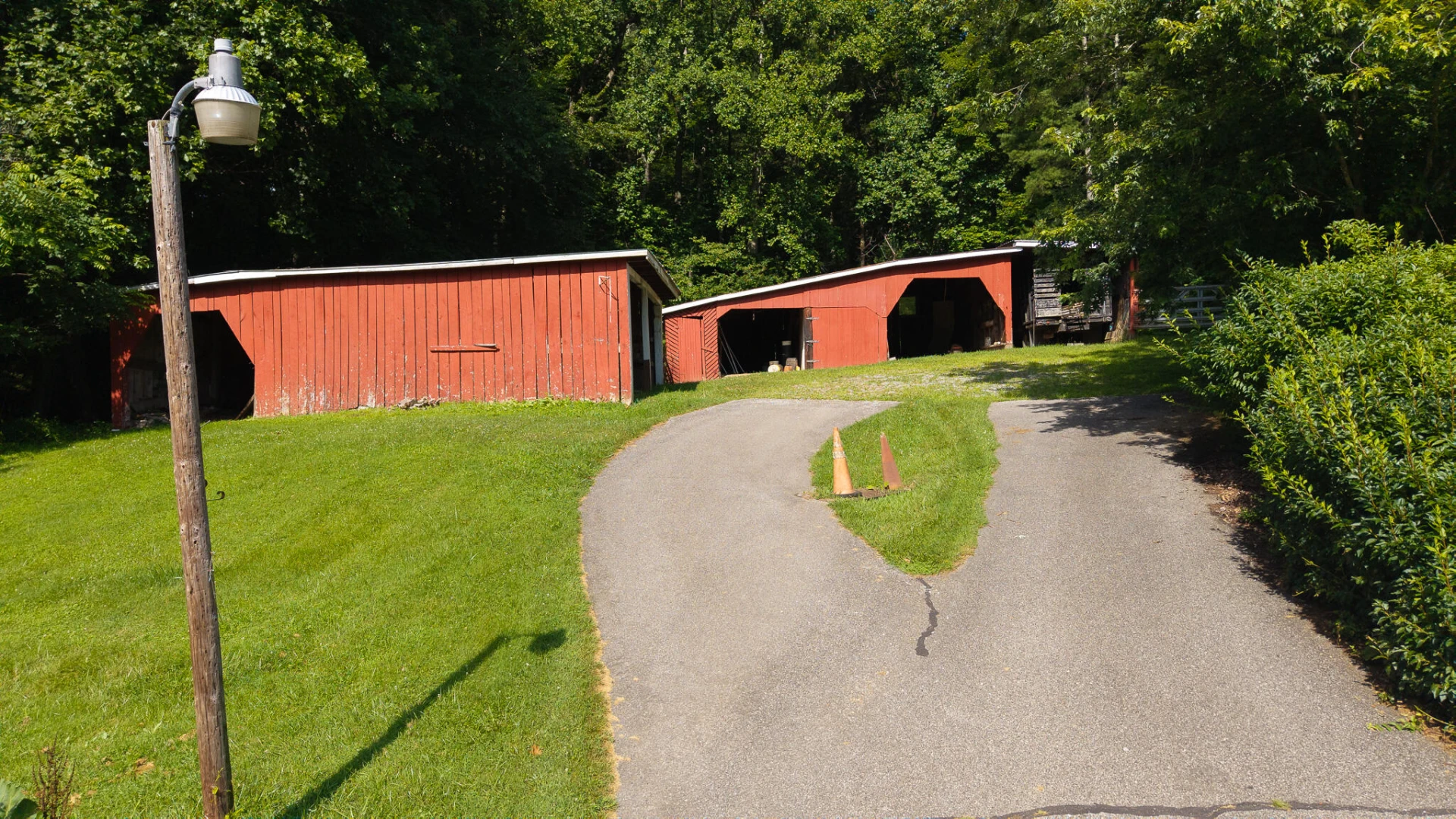 4752 Webbs Mill RD - Photo 36