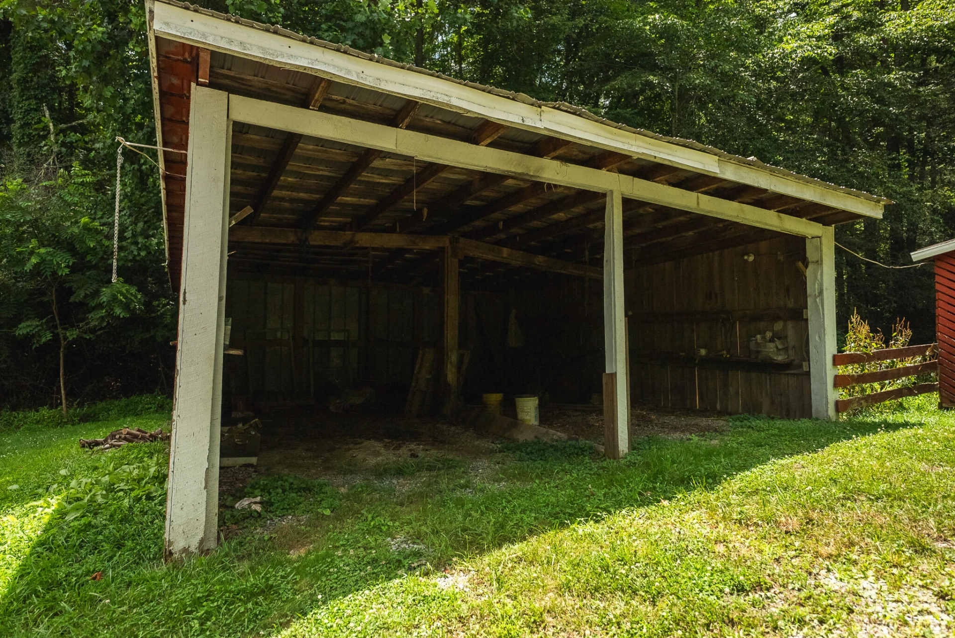 4752 Webbs Mill RD - Photo 38