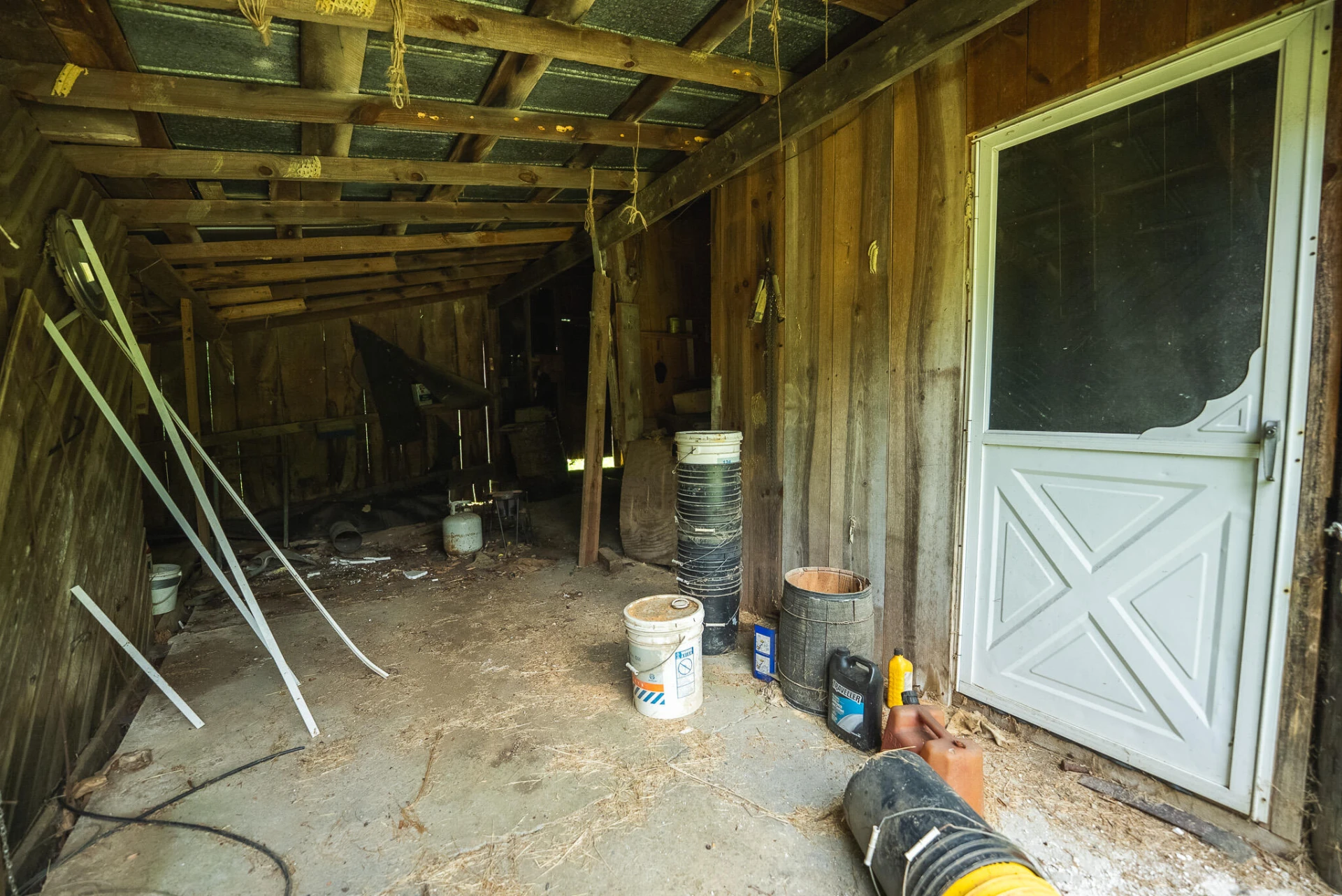 4752 Webbs Mill RD - Photo 40