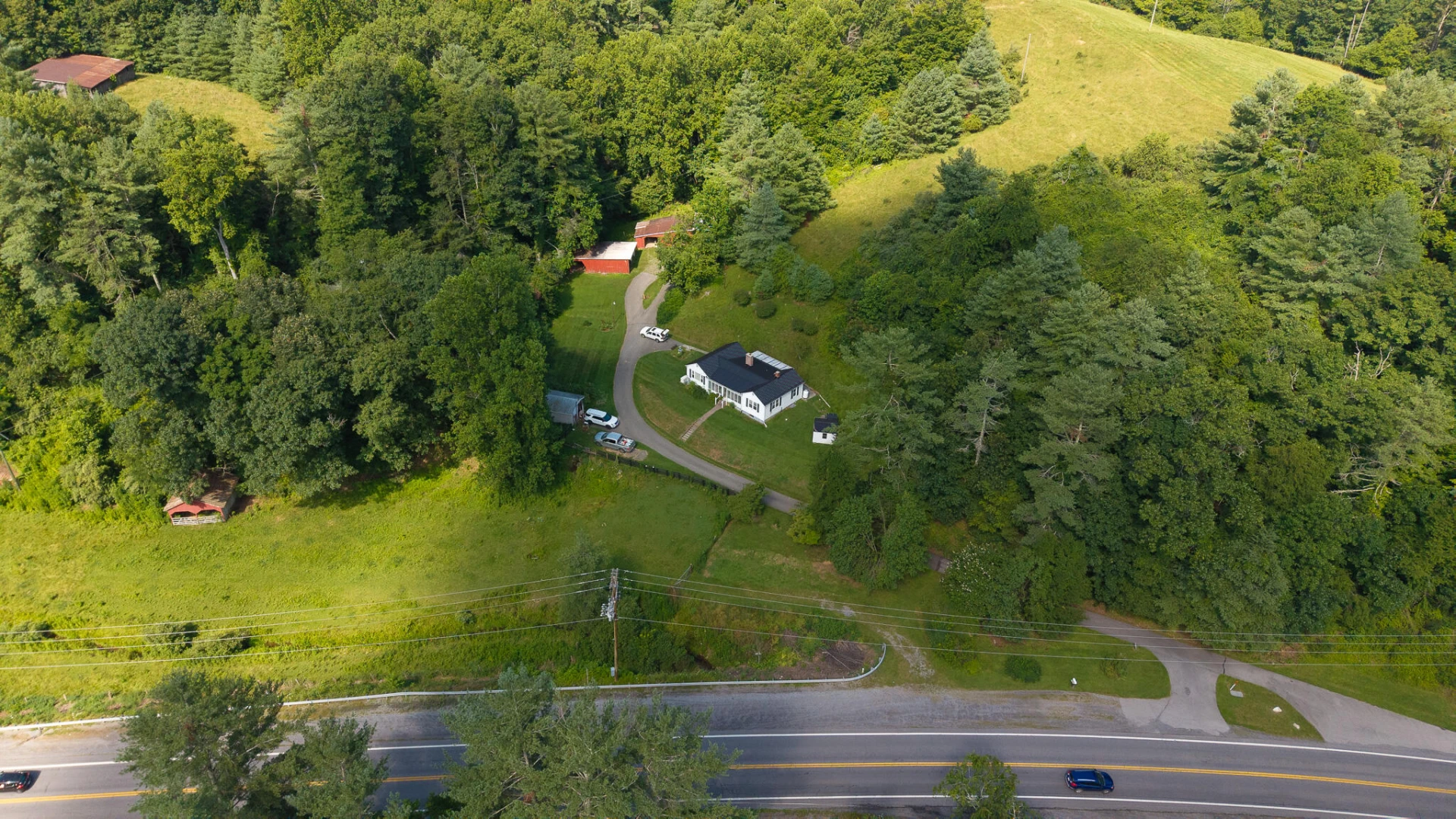 4752 Webbs Mill RD - Photo 49