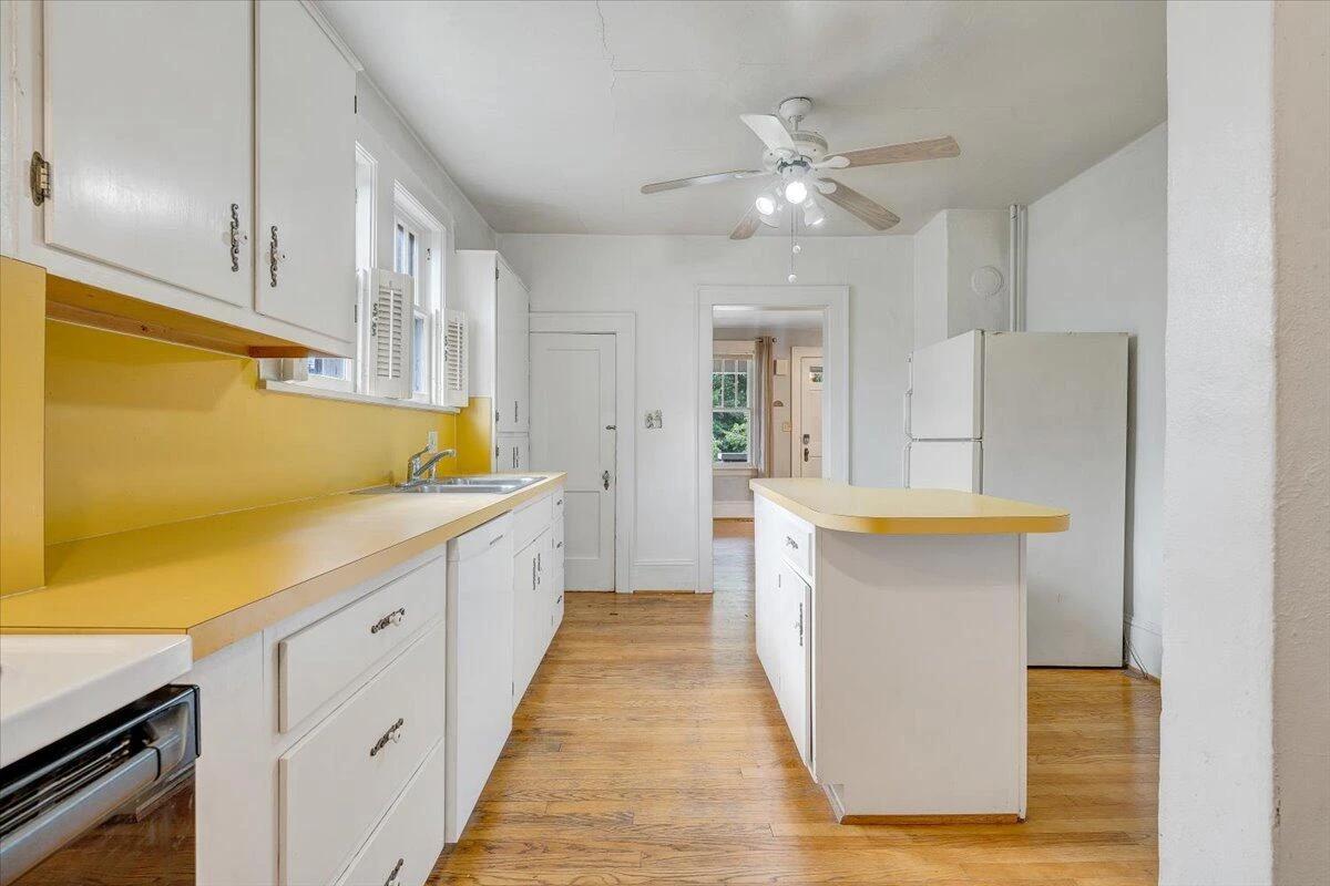 177 Huntington BLVD - Photo 15