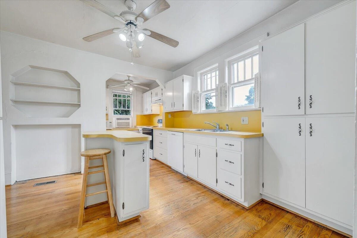 177 Huntington BLVD - Photo 9