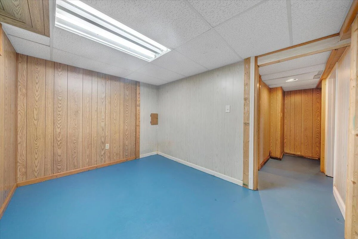 3332 Maplelawn AVE - Photo 22