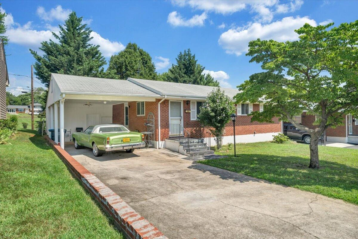 3332 Maplelawn AVE - Photo 33