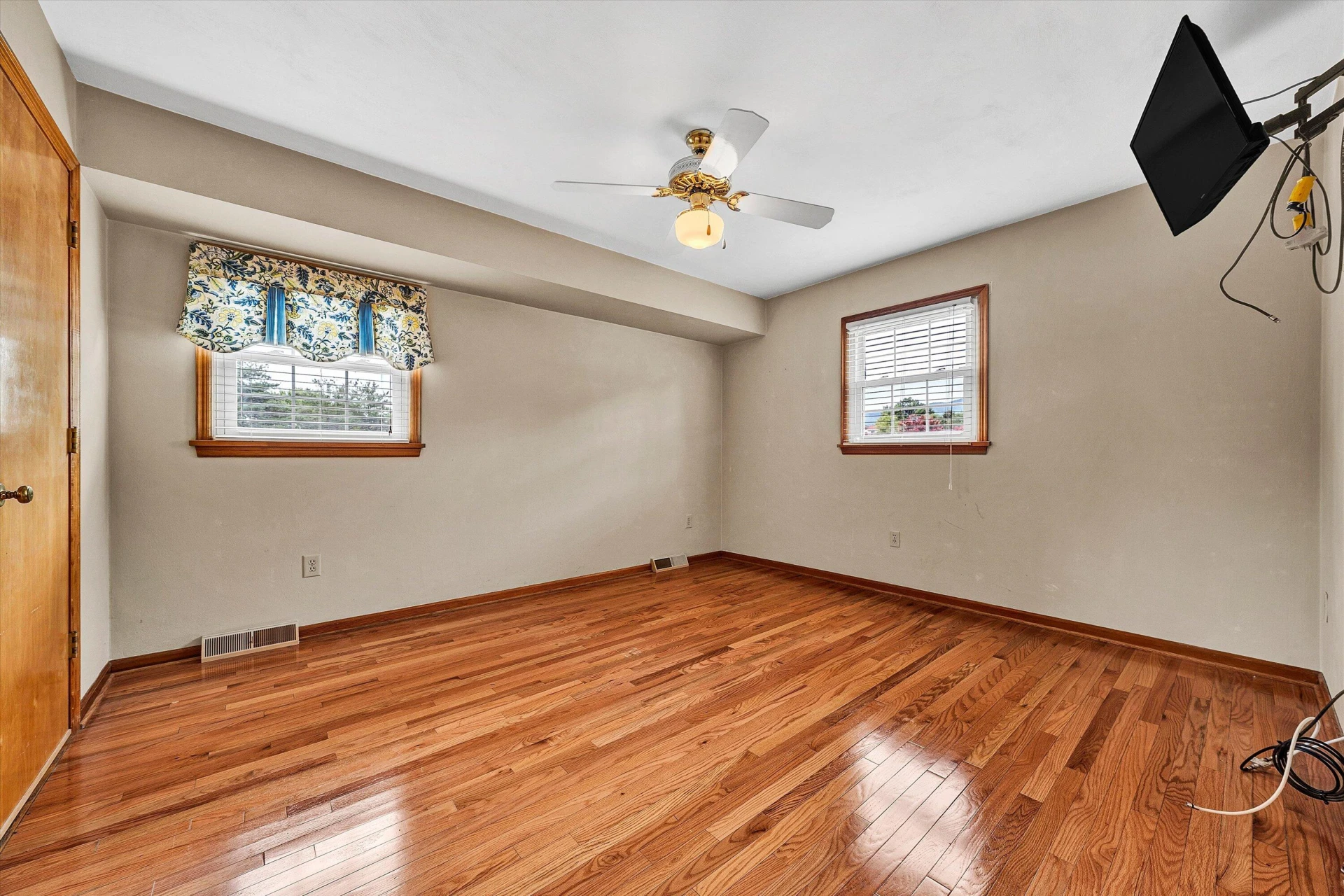 2200 Gloria DR - Photo 21