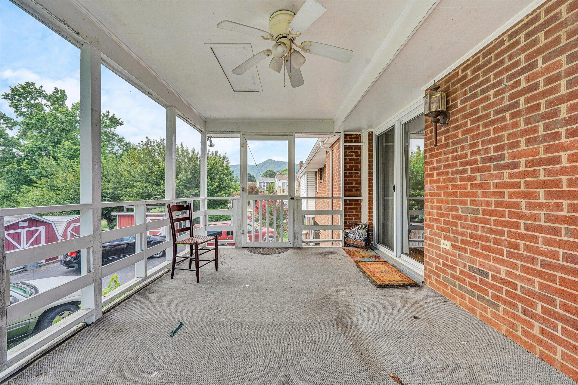 2200 Gloria DR - Photo 24