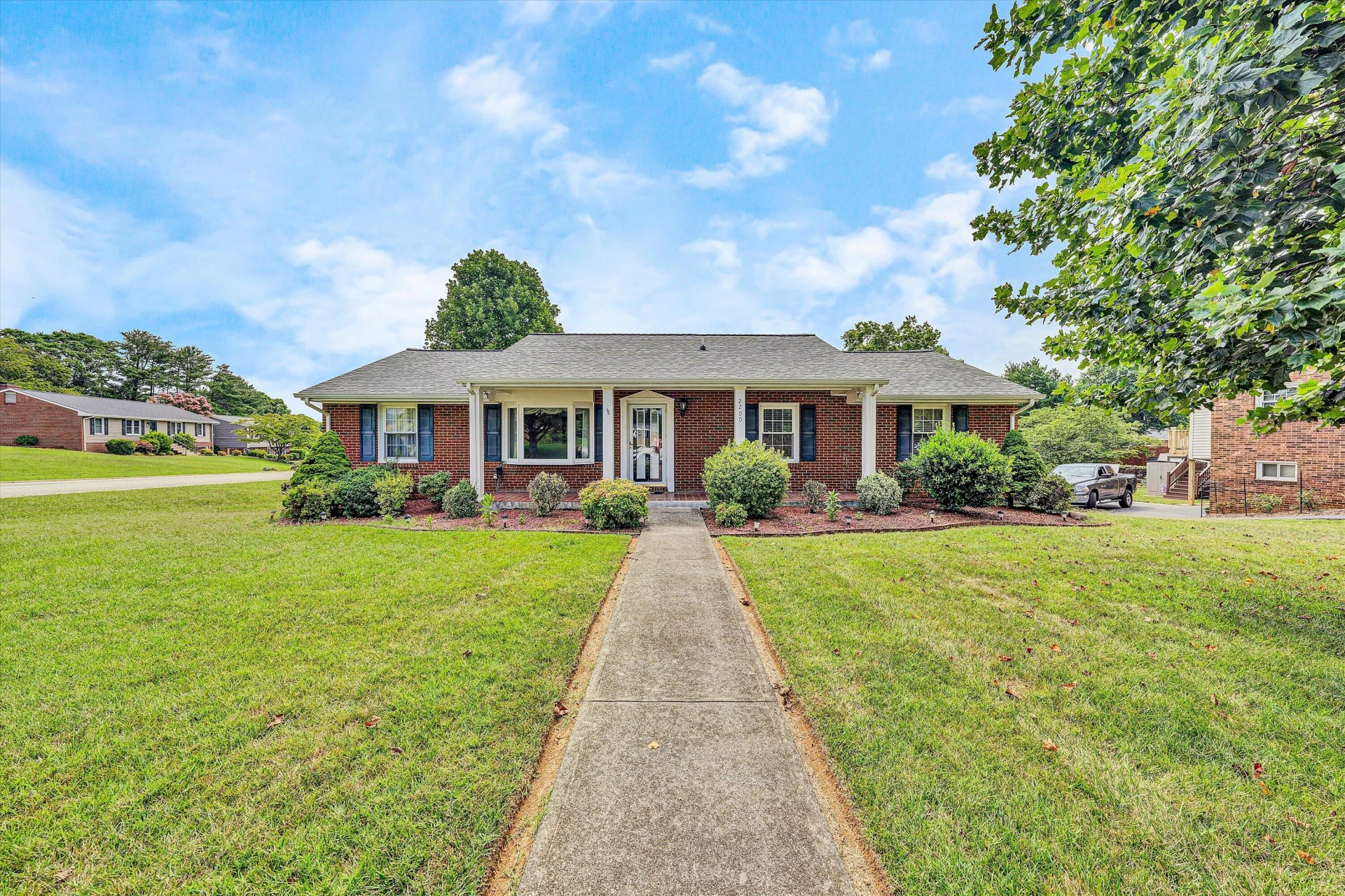 2200 Gloria DR - Photo 40