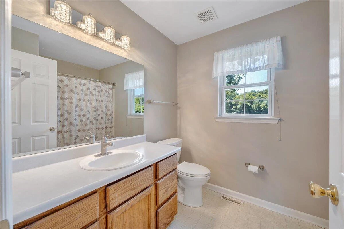 2335 Kellington CT - Photo 32
