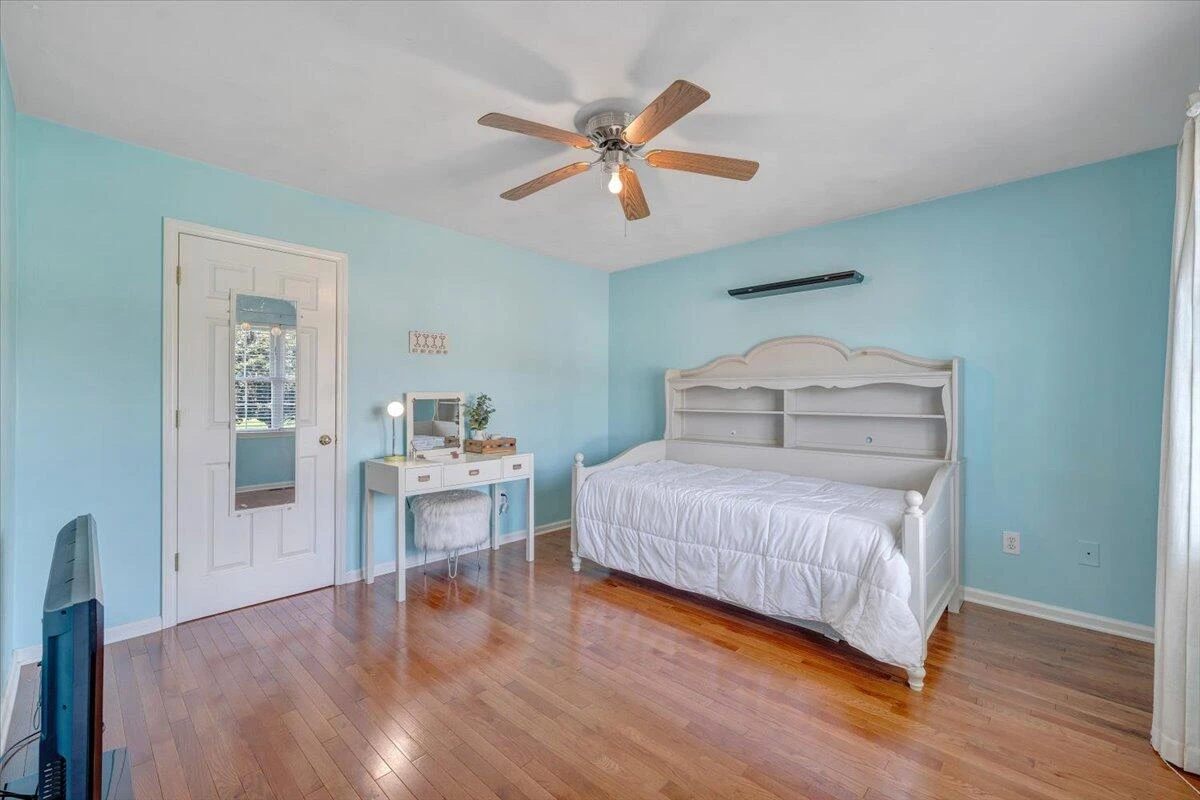 2335 Kellington CT - Photo 33