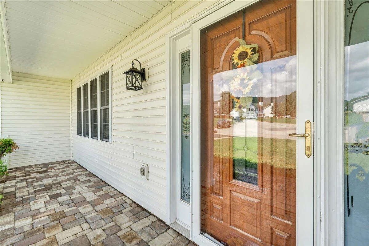 2335 Kellington CT - Photo 4