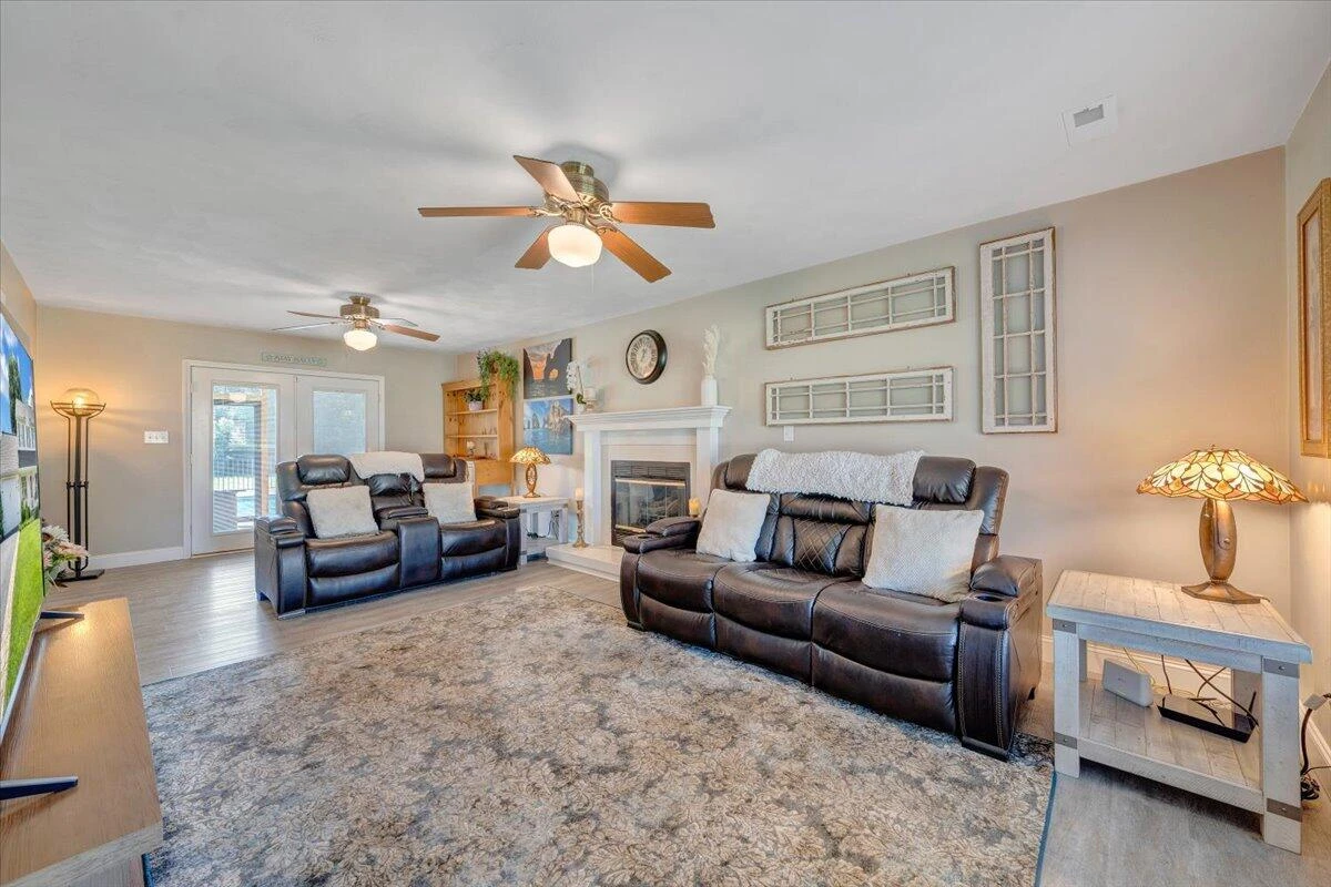 2335 Kellington CT - Photo 7