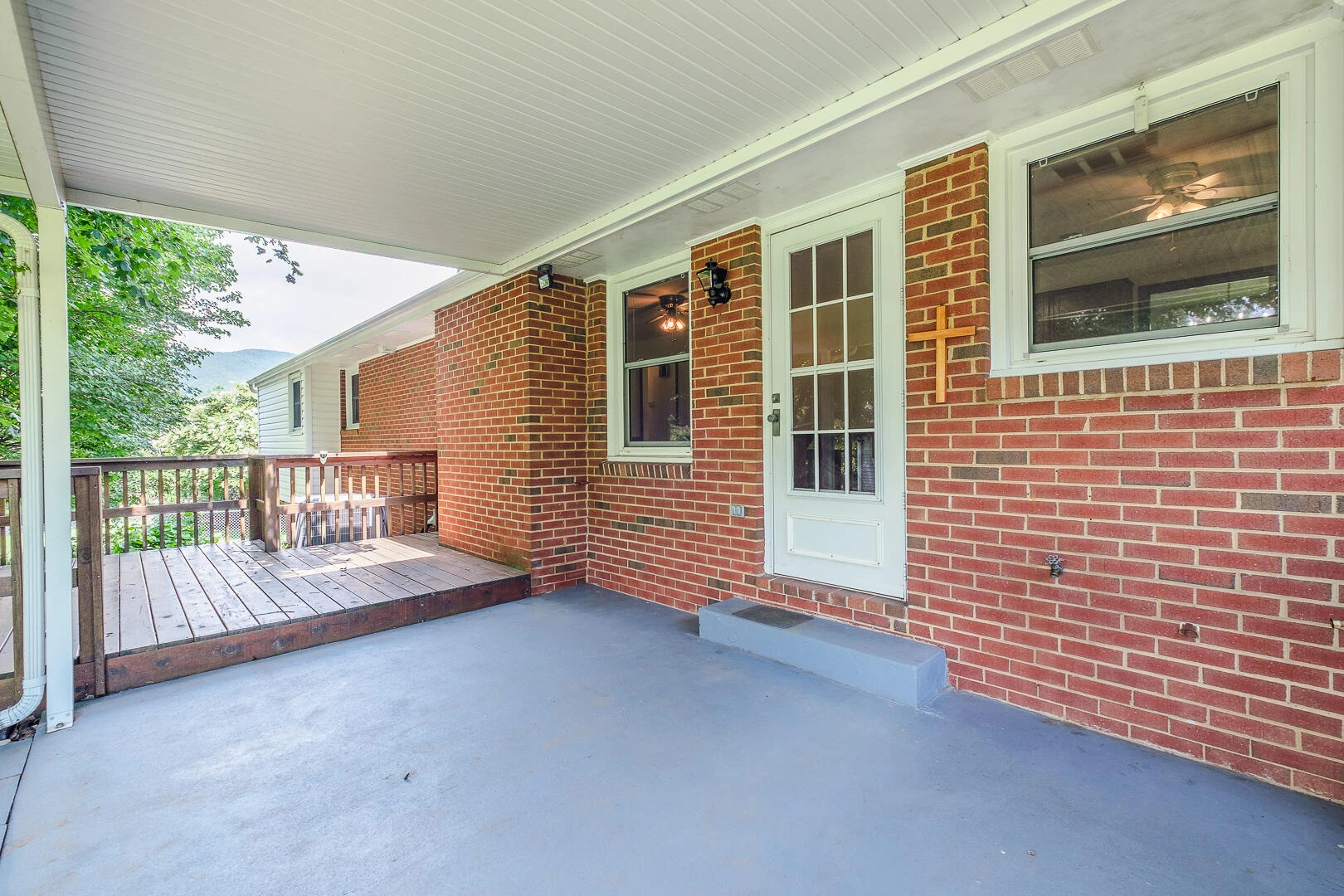 5204 Britaney RD - Photo 14
