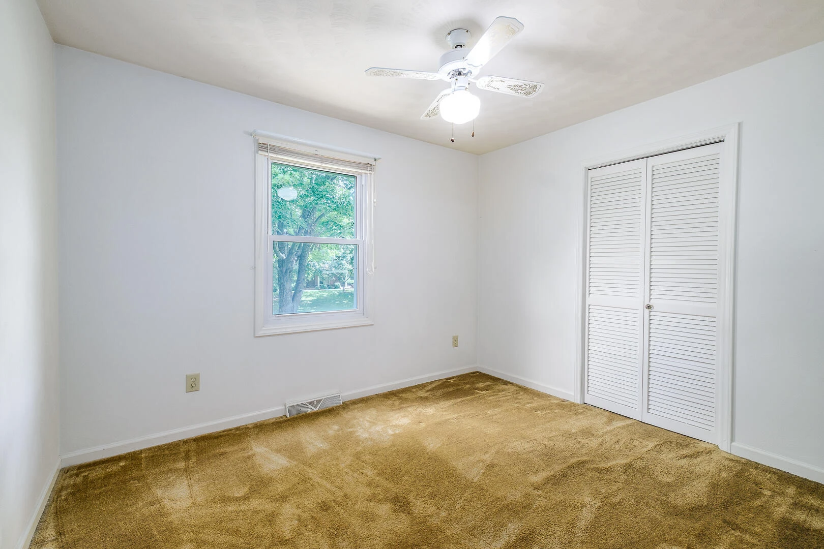 5204 Britaney RD - Photo 29