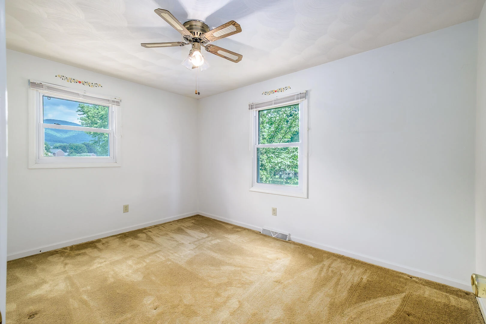 5204 Britaney RD - Photo 31