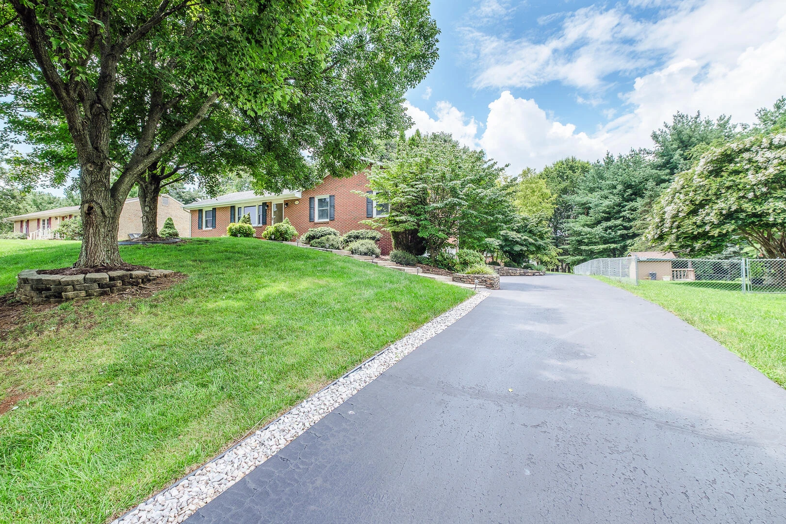 5204 Britaney RD - Photo 6