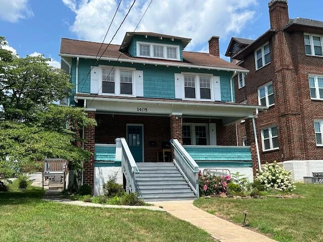 1405 Grandin RD