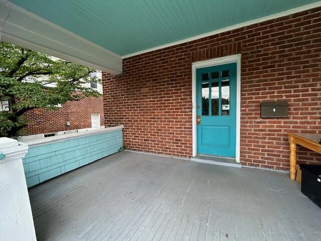 1405 Grandin RD - Photo 4