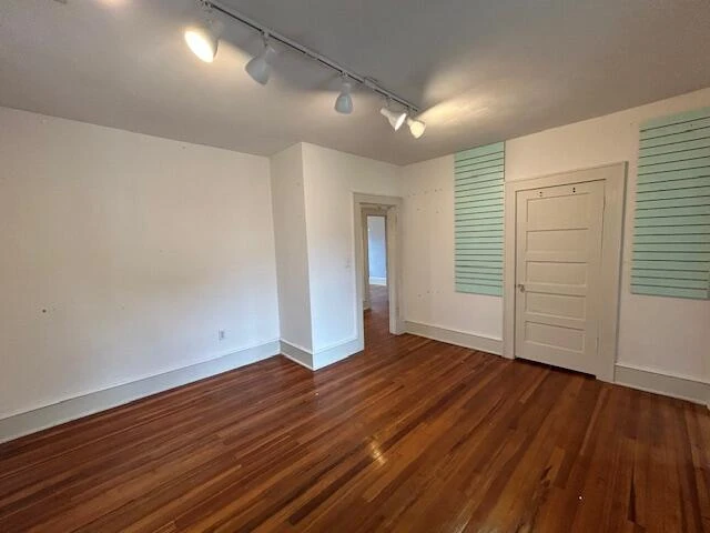 1405 Grandin RD - Photo 35