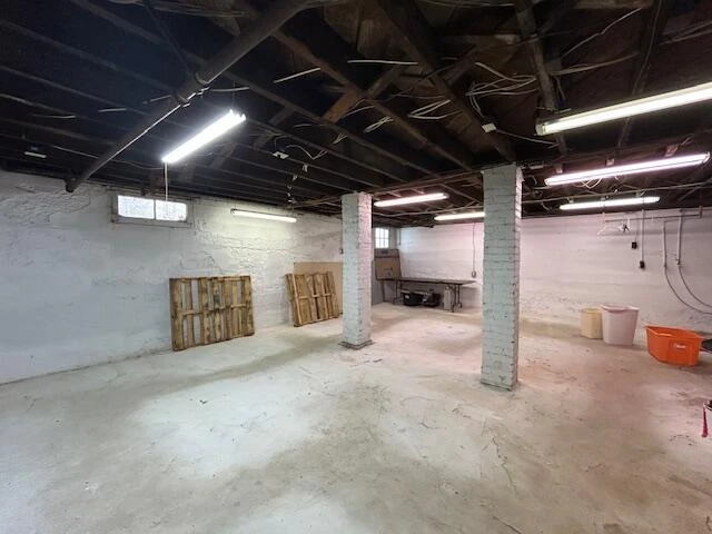 1405 Grandin RD - Photo 49
