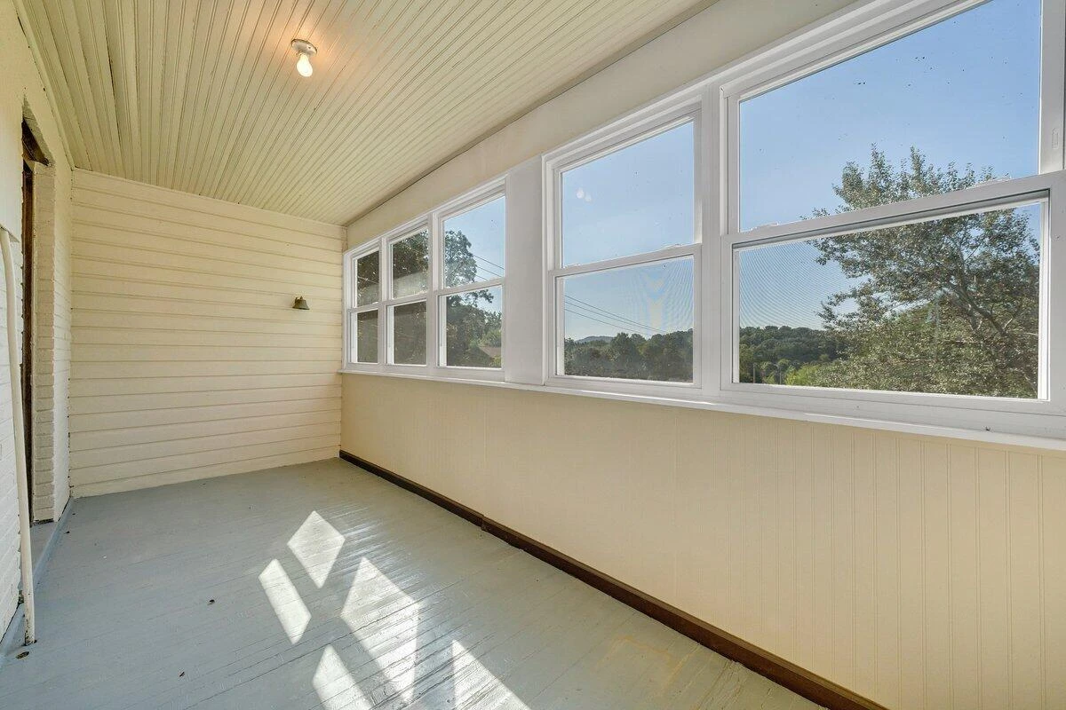 2702 Tillett RD - Photo 22