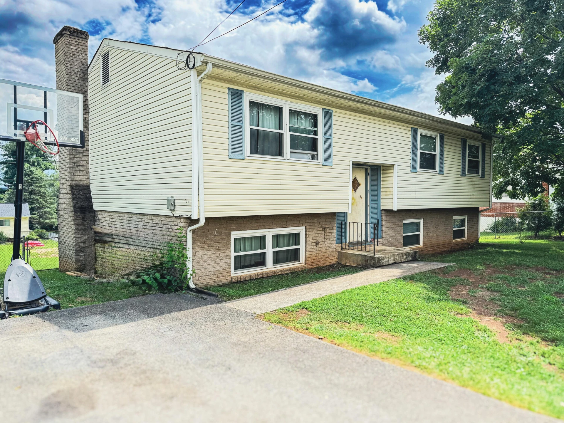 3808 Red Fox DR - Photo 2