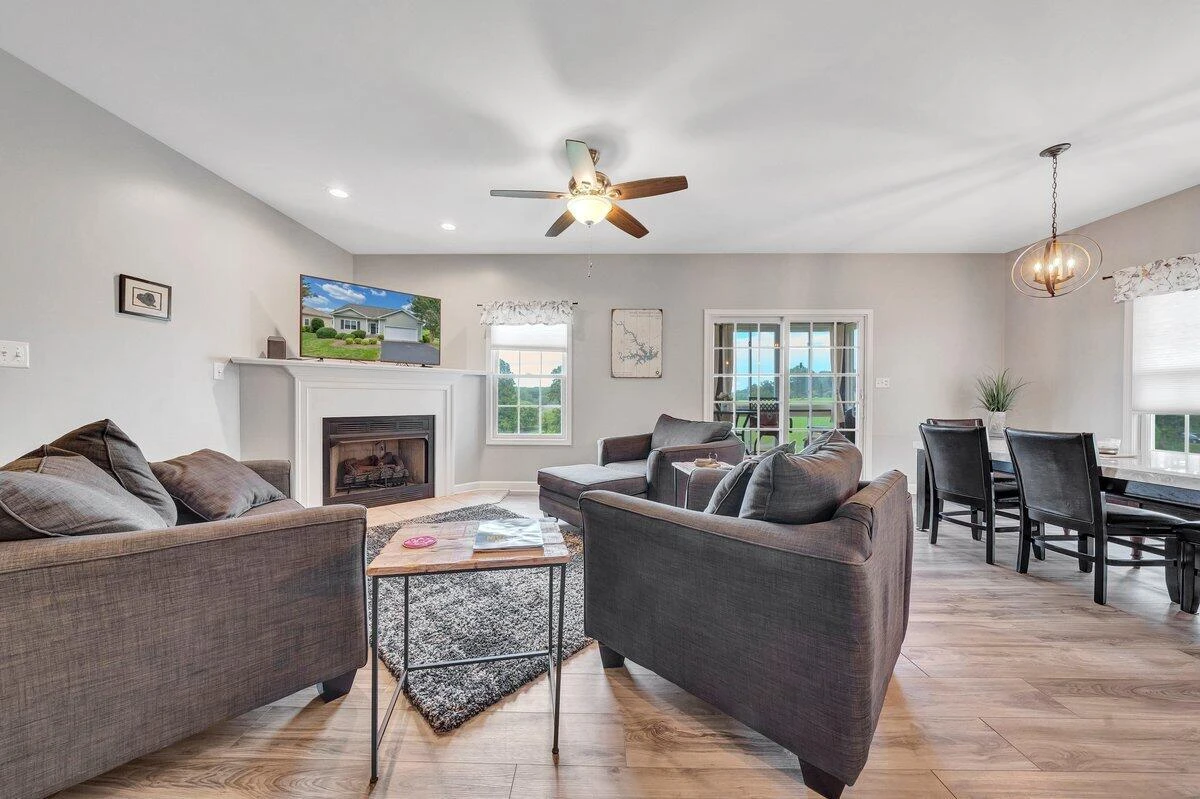 1222 8Th Fairway LN - Photo 4