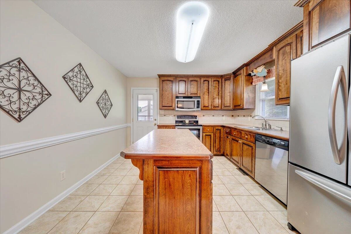 260 Dalewood DR - Photo 10