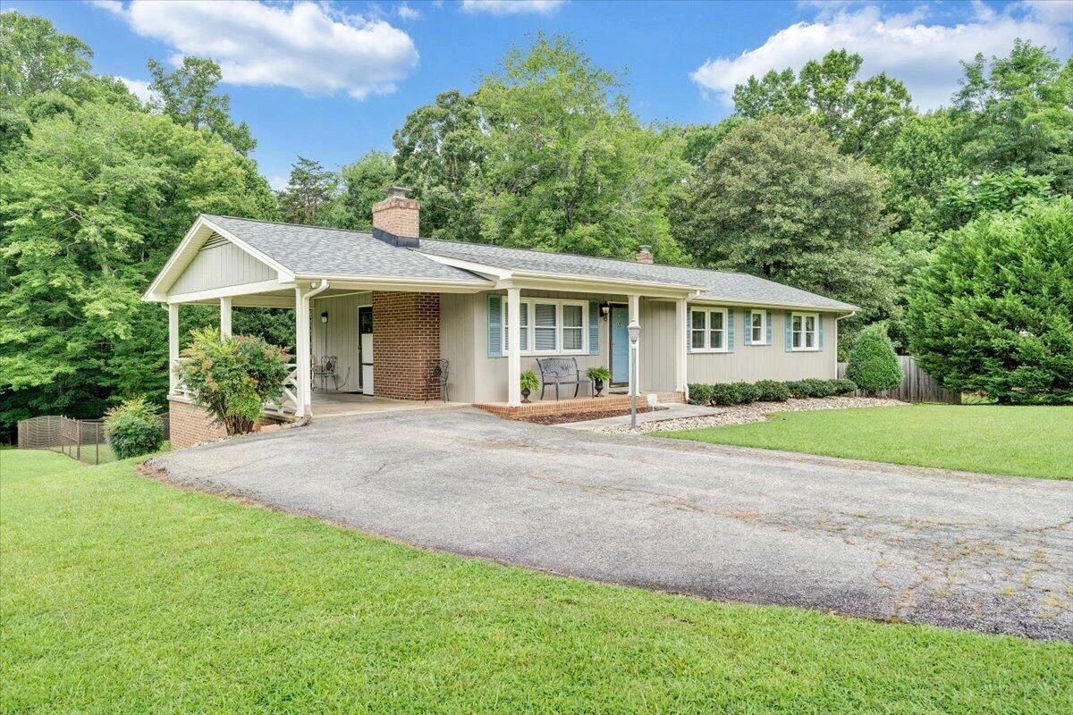 260 Dalewood DR - Photo 2