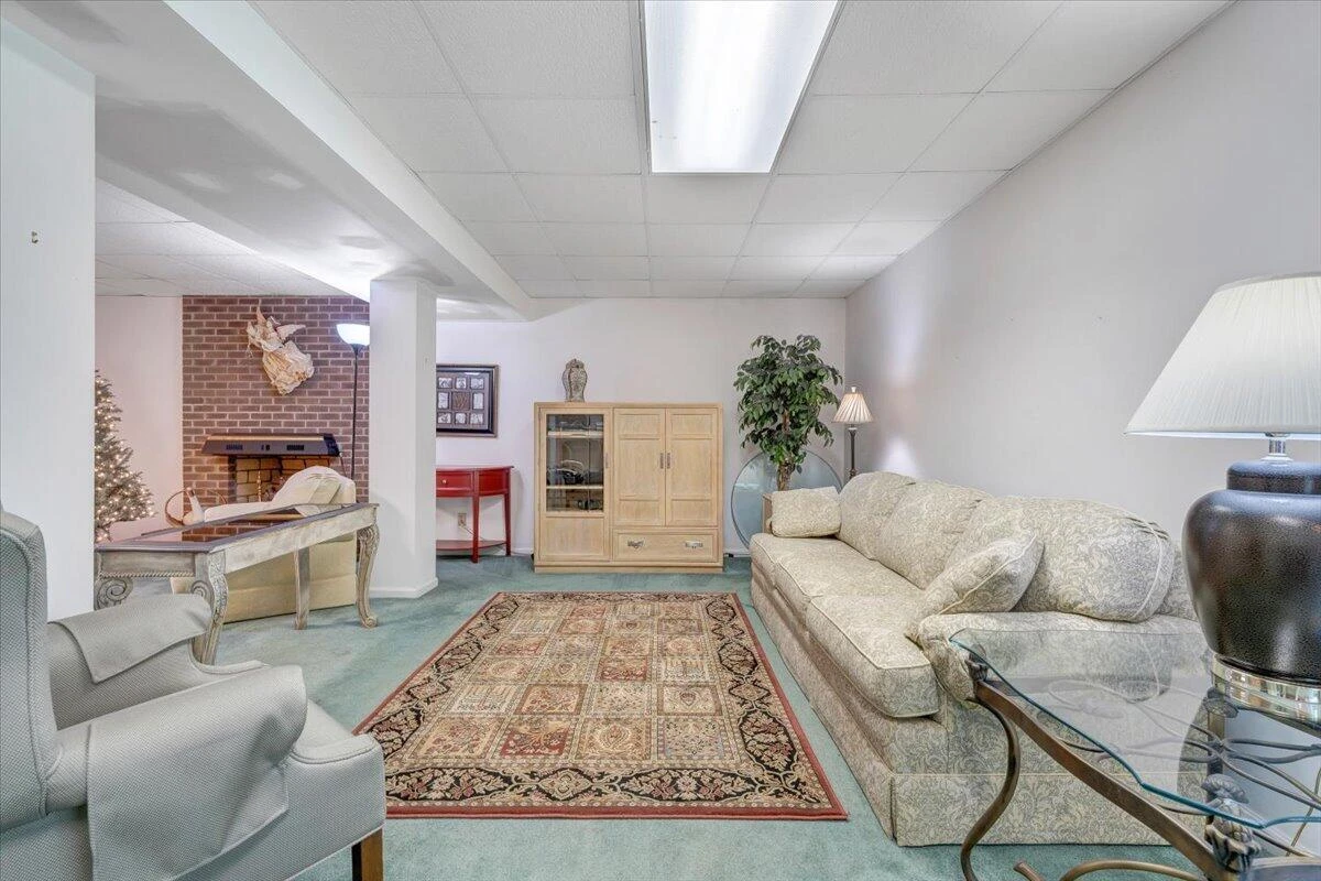 260 Dalewood DR - Photo 24
