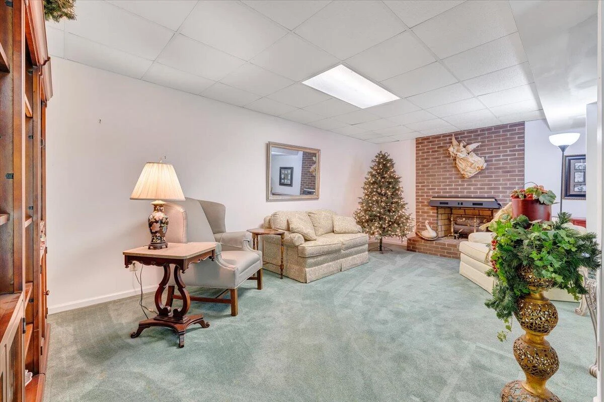 260 Dalewood DR - Photo 25