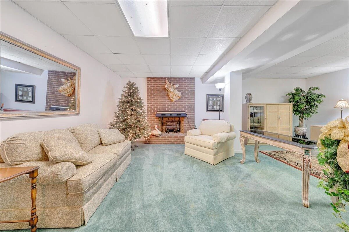 260 Dalewood DR - Photo 26