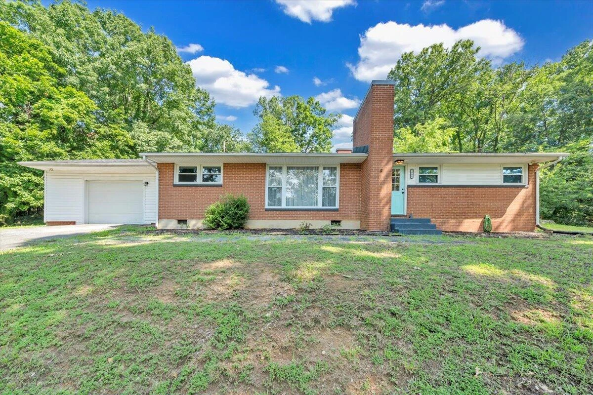 1008 Glenn Ridge RD
