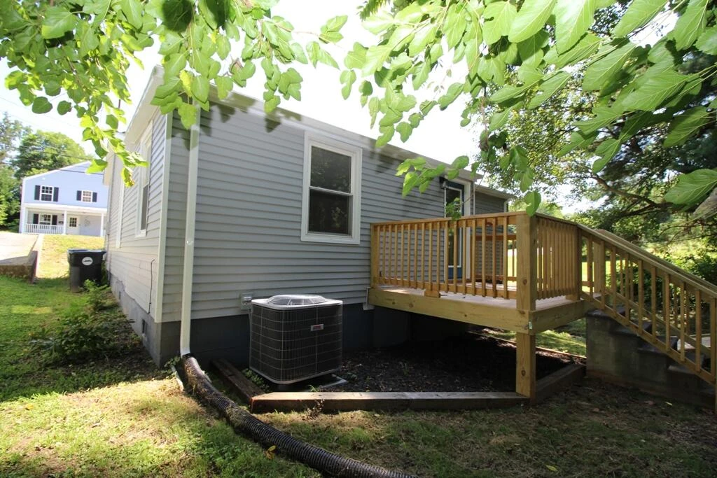 608 Main  ST - Photo 32