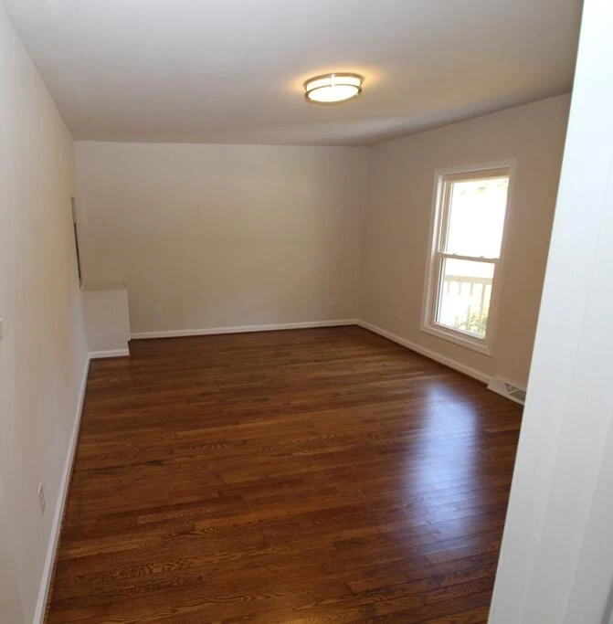 608 Main  ST - Photo 5
