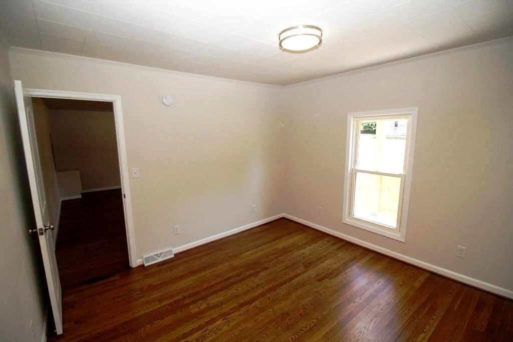 608 Main  ST - Photo 9