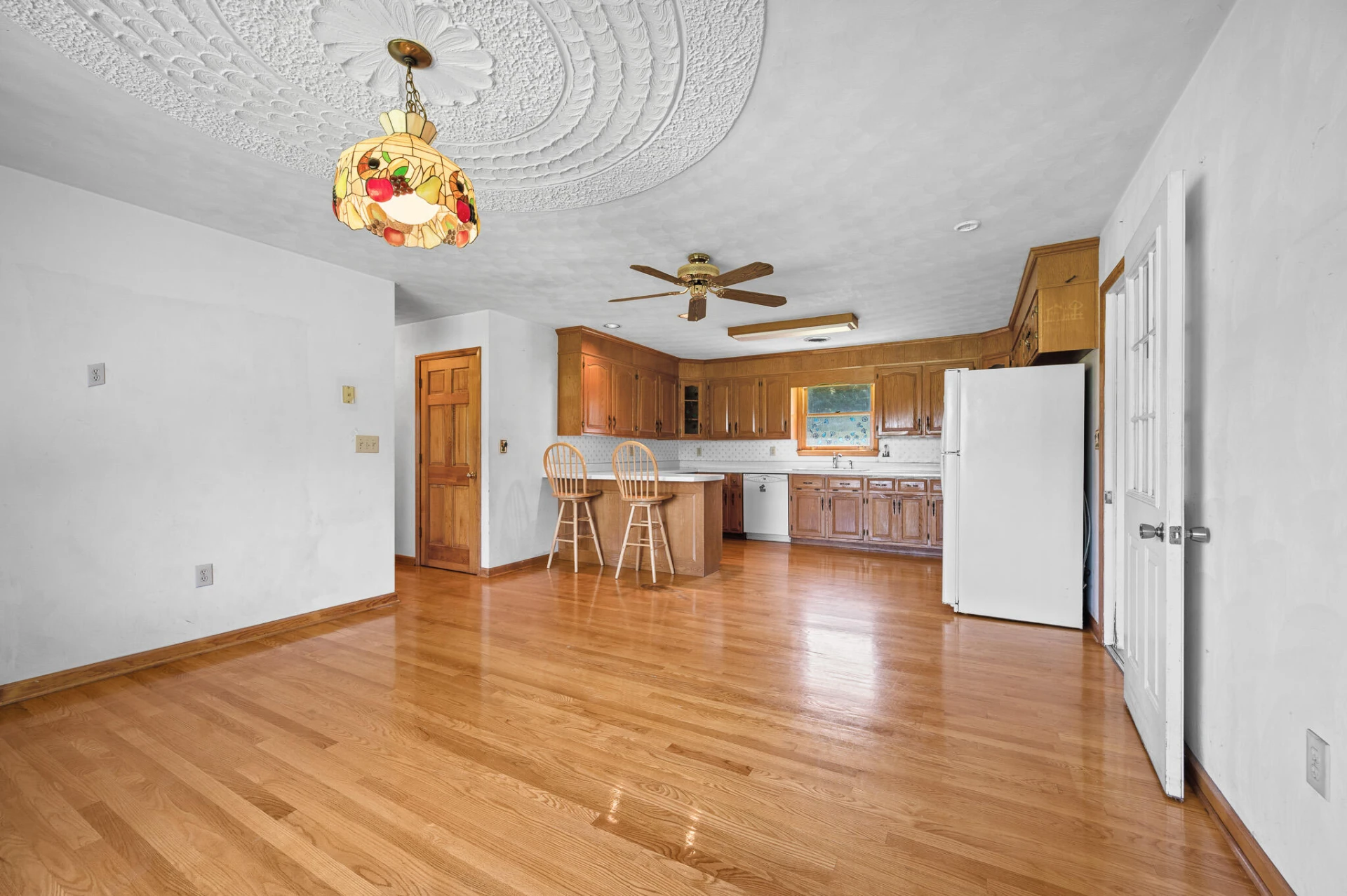 1874 Hales Ford RD - Photo 14