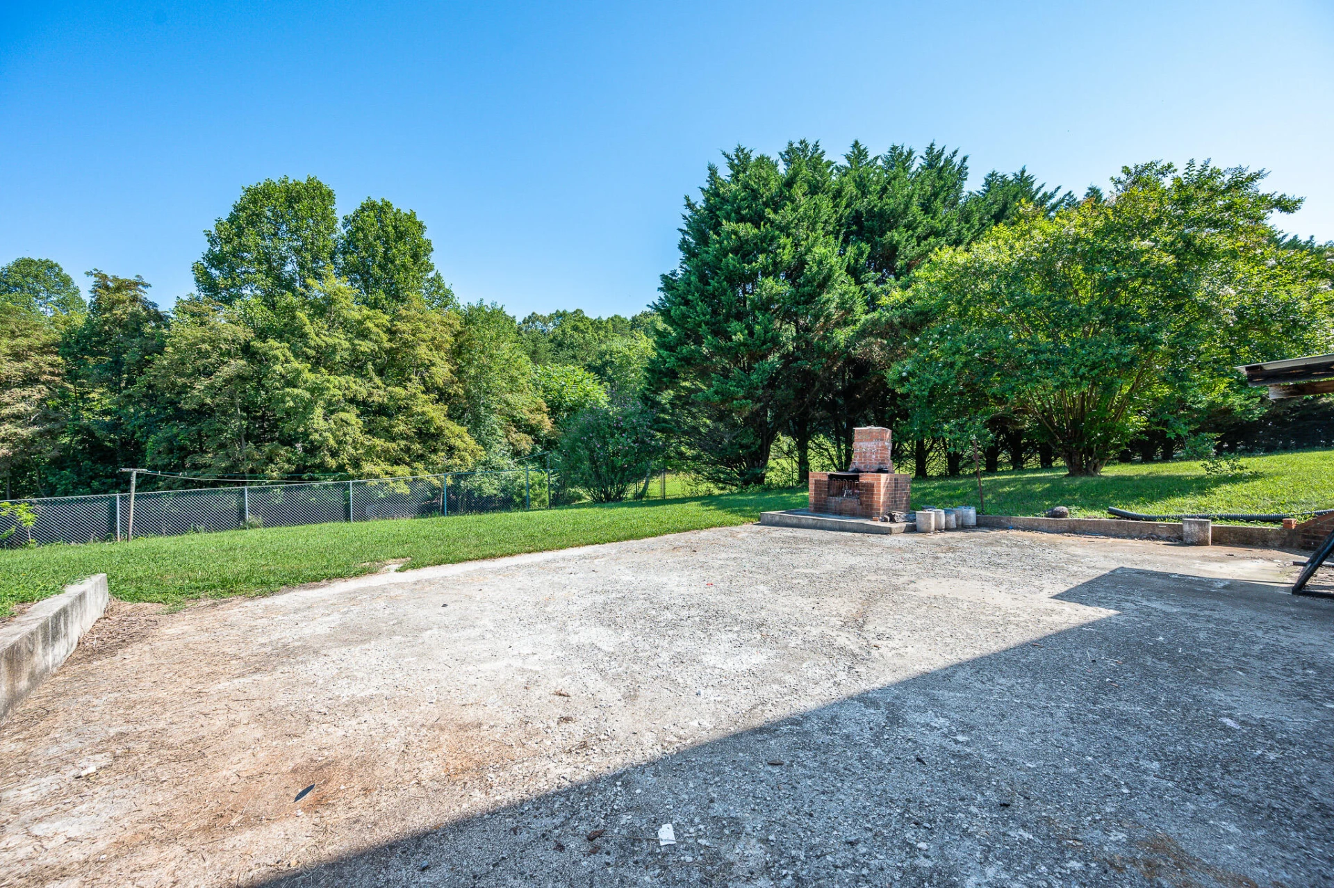 1874 Hales Ford RD - Photo 49