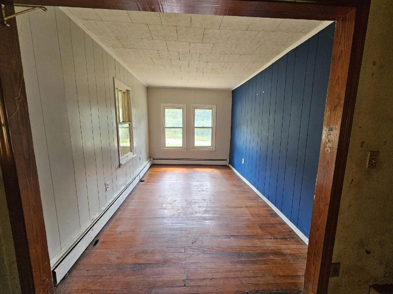 1050 TOWER RD - Photo 9
