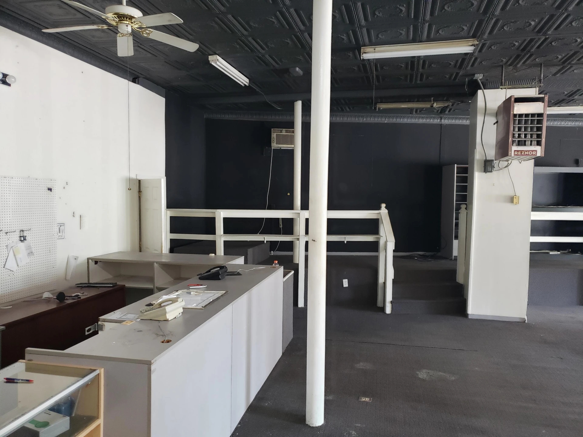 2211 Williamson RD - Photo 6