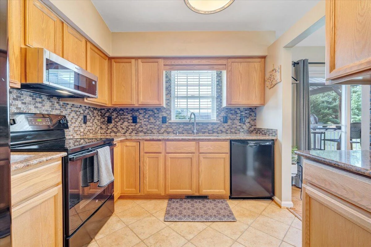 156 Gala DR - Photo 15