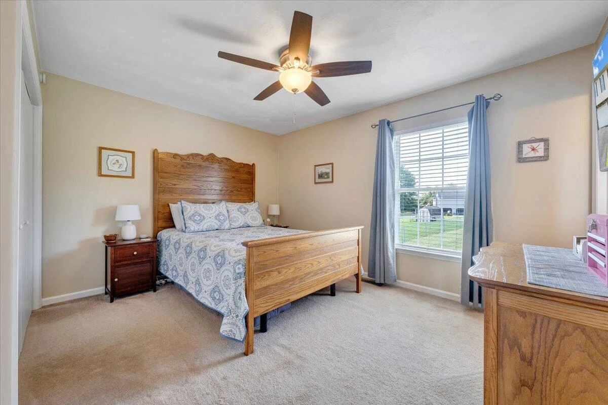 156 Gala DR - Photo 21